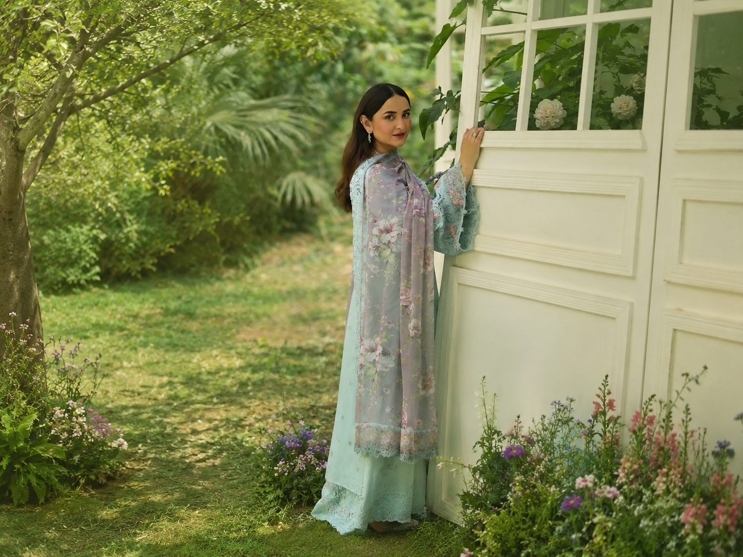 Elaf Premium Embroidered Luxury Lawn Unstitched 3Pc Suit ELQ-6B MINT STORY