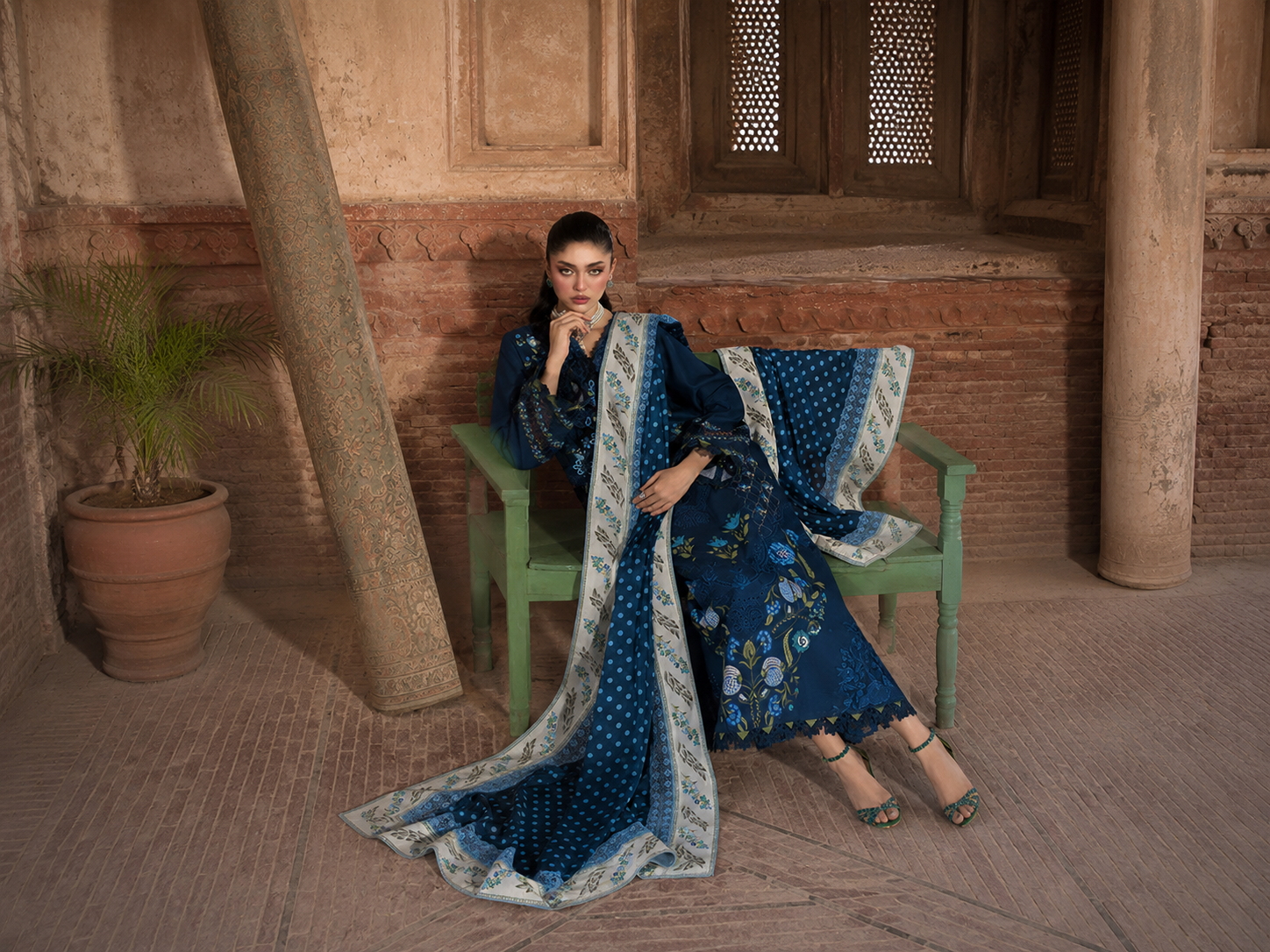 Saira Shakira - Bloom Luxury Lawn Collection - LILY-02B - Unstitched